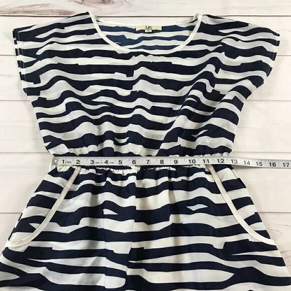 Ya Women Animal Line Pattern Mini Dress - Picture 6 of 11